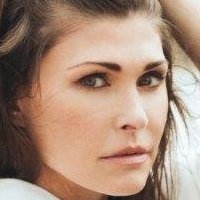 Kelsey Oldershaw Nue