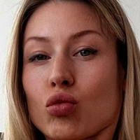 KissableKris Nue
