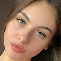 Kris Akristy Nue