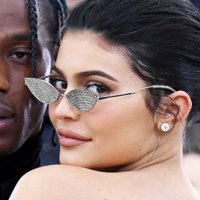 Kylie Travis Nue