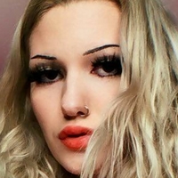 lailazip Nue