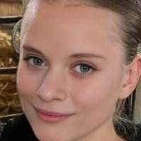 Landwirtin Stella Nue