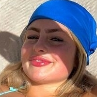 Laura Schepens Nue