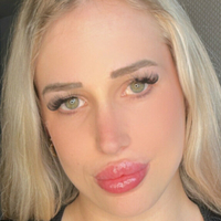 lauravonseethal Nue