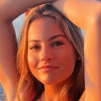 Lauren Bauer Nue