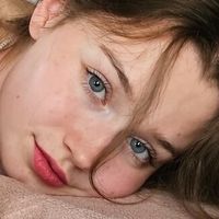 Laury Stomr Nue