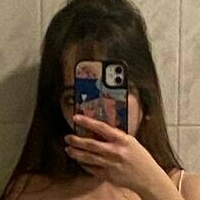 laylalatifa Nue