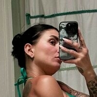 Leah Casciano Nue