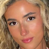 Lilia Schneider Nue