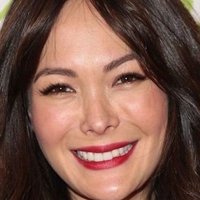 Lindsay Price Nue