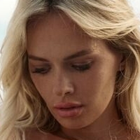 Liza Kordobovskaya Nue