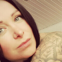 Lizzyvanhyde Nue