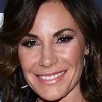LuAnn DeLesseps Nue