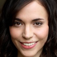 Lucy Egerton Nue
