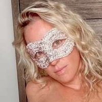 Lucy Sinclaire Nue
