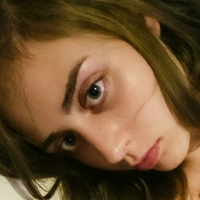 Maddie Streams Nue