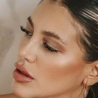 Marian Farjat Nue