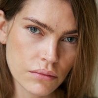 May Andersen Nue