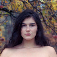 Maya Tihtiyas Nue