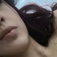 mayaraaee Nue