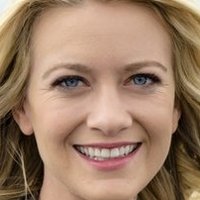 Meredith Hagner Nue