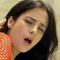 Midget Maria Nue