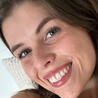 Miriam Gast Nue