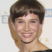 Nadeshda Brennicke Nue