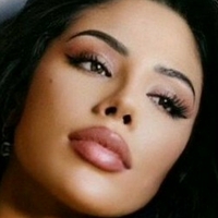 Natalie Y Ospina Nue