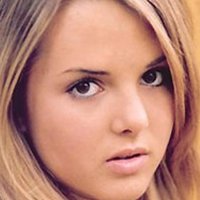 Nina Szeterlak Nue