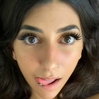 outrageousone Nue