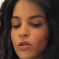 Paola Lazaro Nue