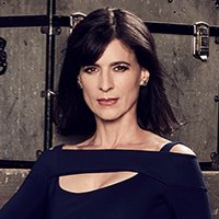 Perrey Reeves Nue