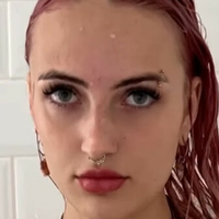 Pikkiundmichelle/Travelslvts Nue