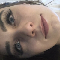Queenlaura Nue