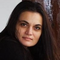 Radita Rosu Nue