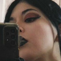 Romiadyani Nue