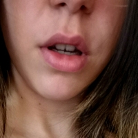 sam-dreamy-lips Nue