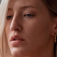 Savannah Savelises Nue