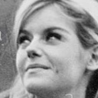 Sharon Farrell Nue