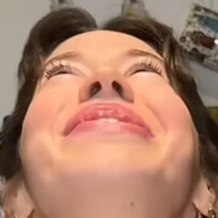 Shesthetea Nue