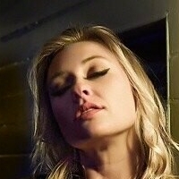 smokingprincessof Nue