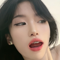 softiemyra Nue