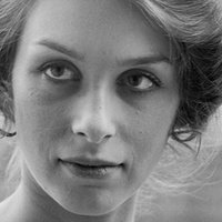 Stacey Tendeter Nue