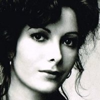 Susana Kamini Nue