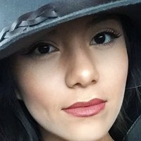 Suzette Vargas Nue