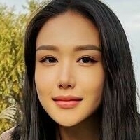 Thea Lee Nue