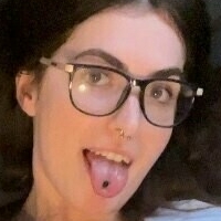 Themacikay Macikay Nue
