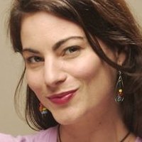 Traci Dinwiddie Nue