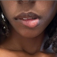 tyzharenay Nue